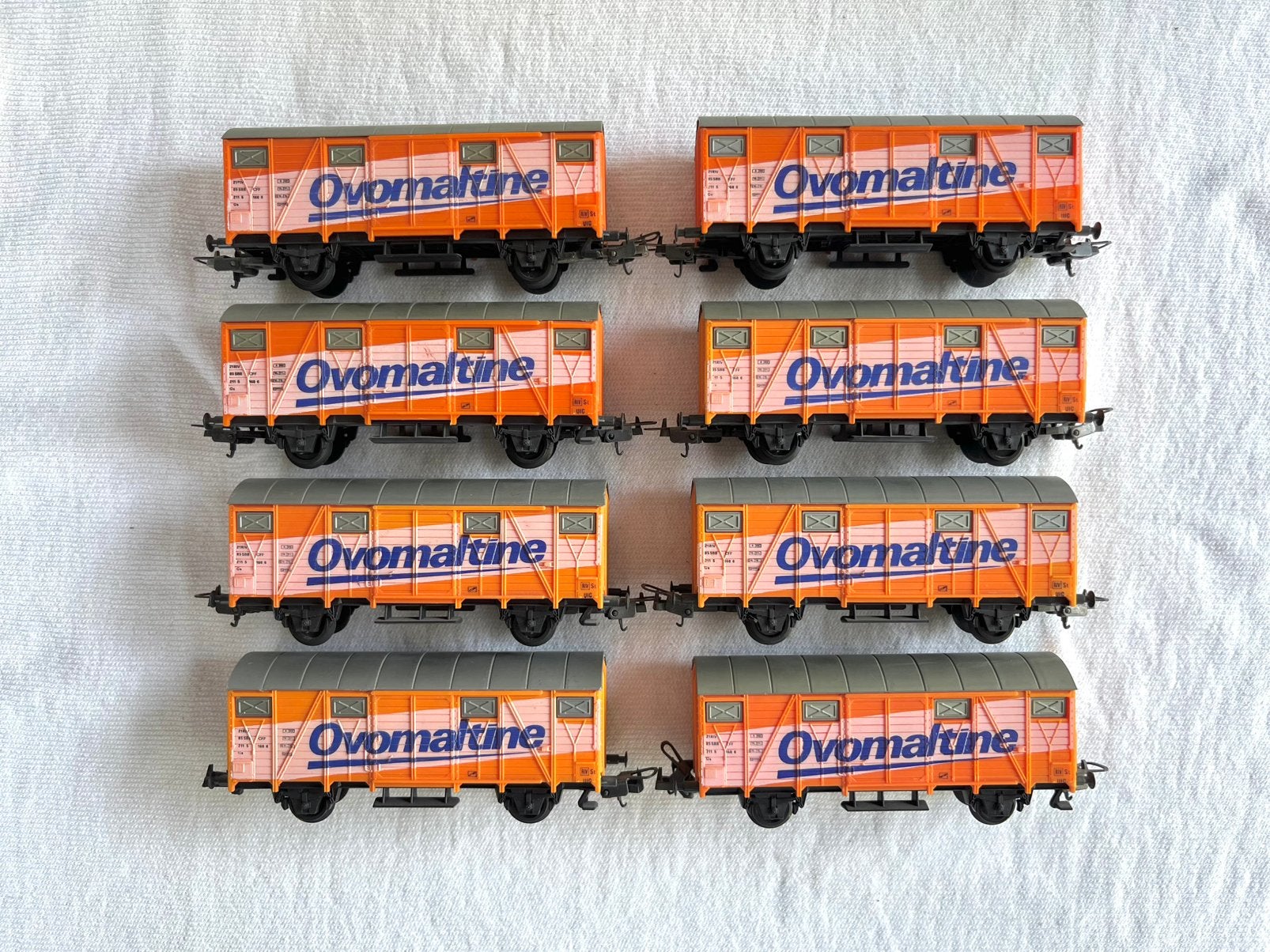 8x Lima SBB Ovomaltine wagons H0, Hobby en Vrije tijd, Modeltreinen | H0, Gelijkstroom, Wagon, Ophalen of Verzenden, Zo goed als nieuw