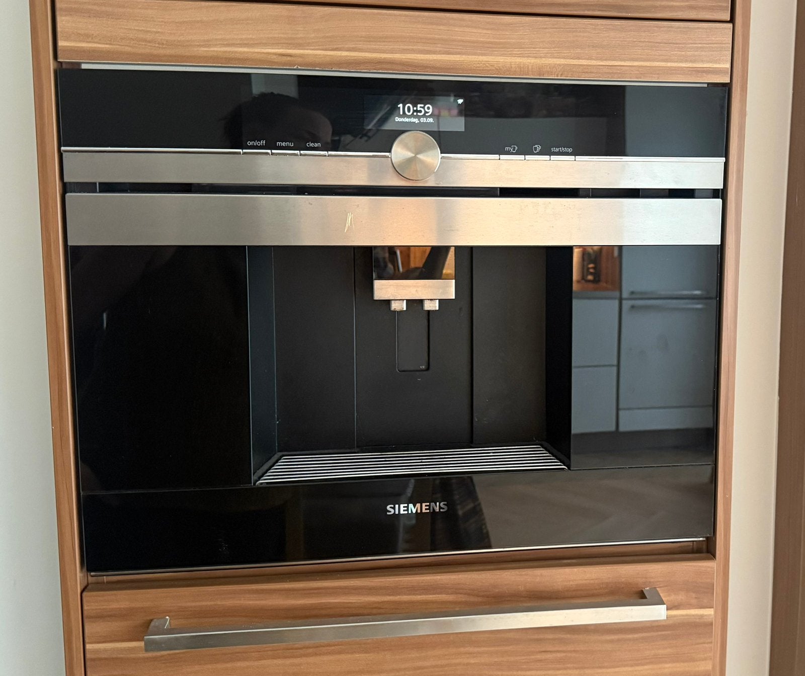 Siemens inbouw koffiemachine CT636LES6 – volautomaat, Witgoed en Apparatuur, Koffiezetapparaten, Ophalen, Gebruikt, 10 kopjes of meer