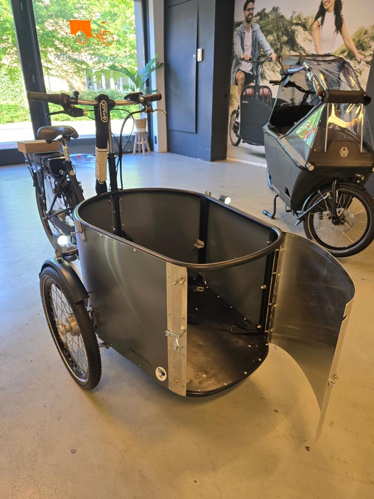 Nihola Dog middenmotor extra Lage instap N8 2JR.GARANTIE🥇, Fietsen en Brommers, Fietsen | Bakfietsen, Ophalen of Verzenden