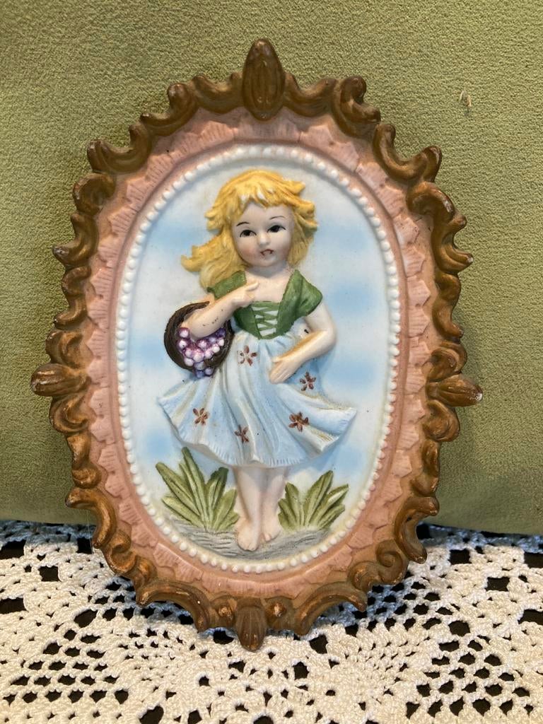 Vintage porseleinen wanddecoratie, meisje (070526), Ophalen of Verzenden
