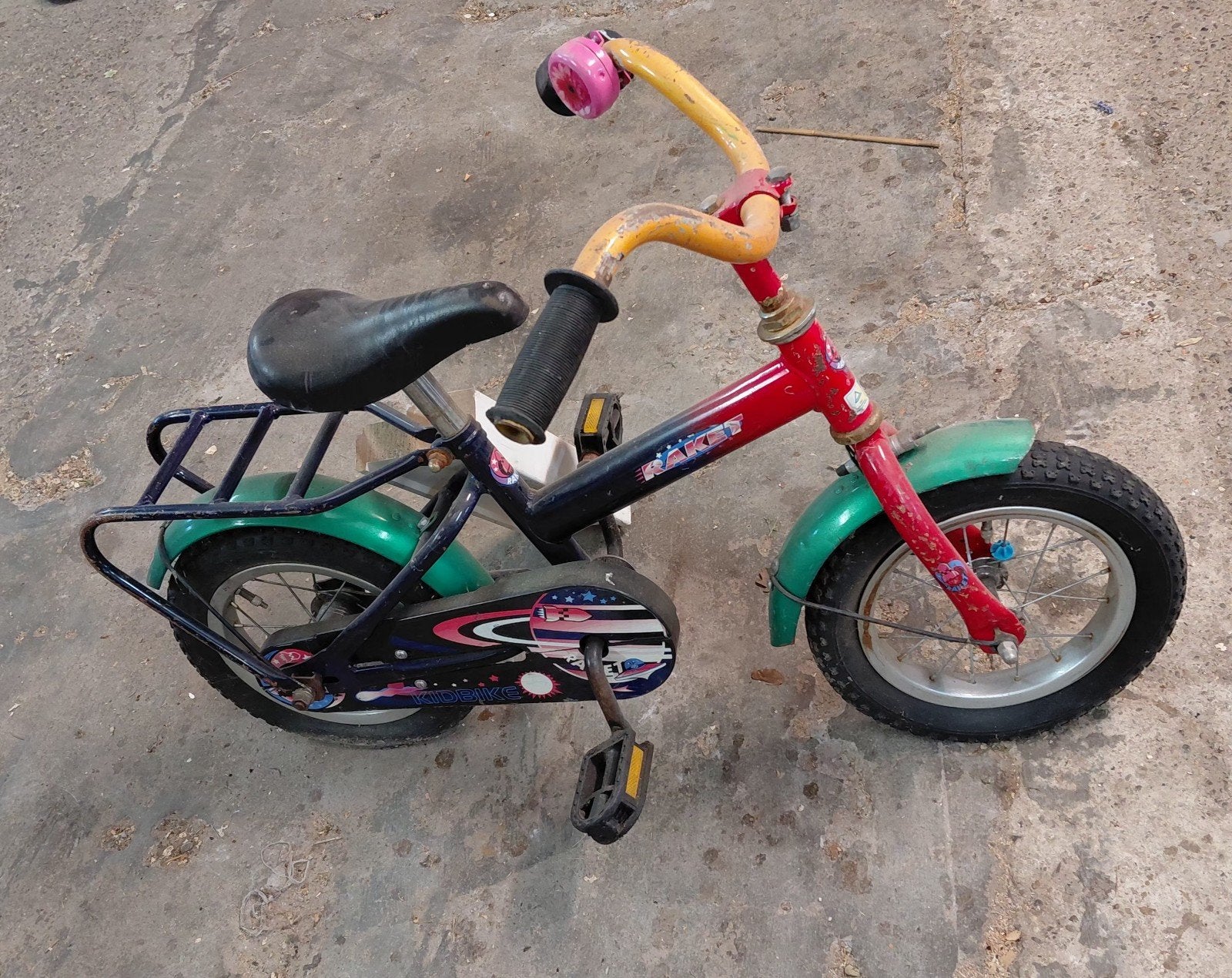 Kinderfiets 12 inch nette staat, Fietsen en Brommers, Fietsen | Kinderfietsjes, Terugtraprem, Gebruikt, Minder dan 16 inch, Friesland