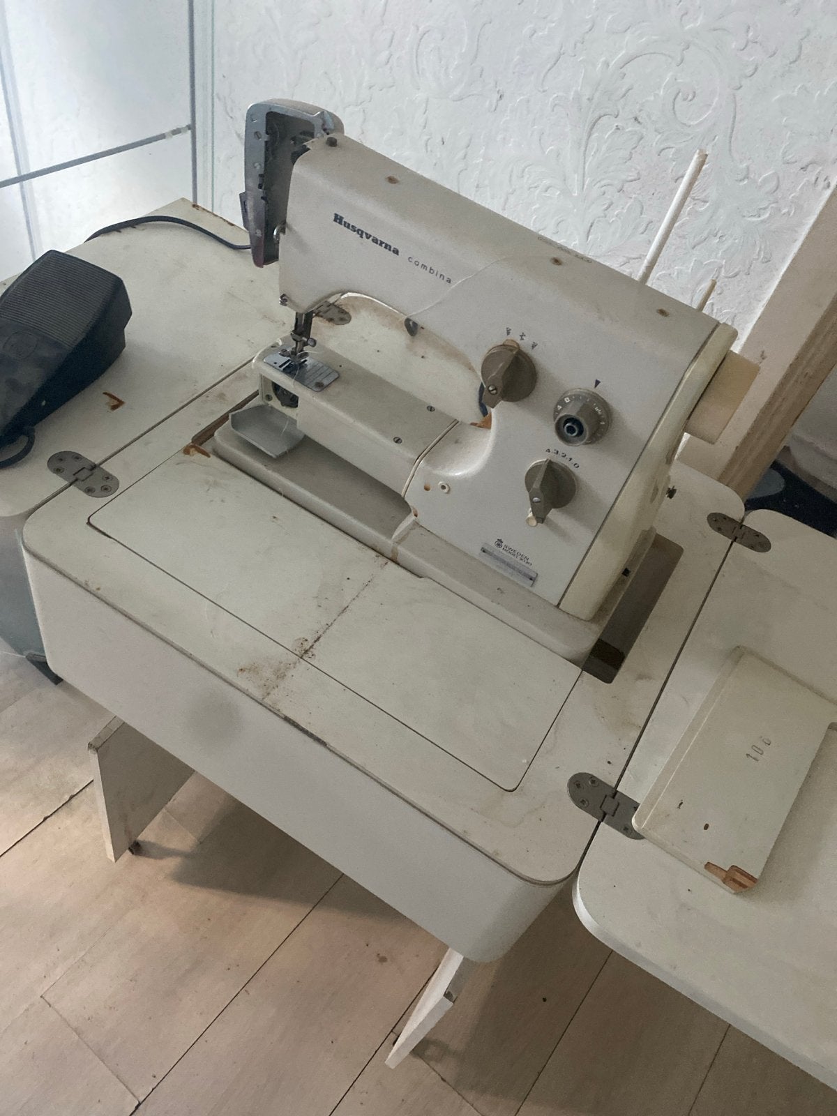 Husqvarna Combina Naaimachine - Vintage Model, Ophalen of Verzenden, Gebruikt, Naaimachine, Husqvarna