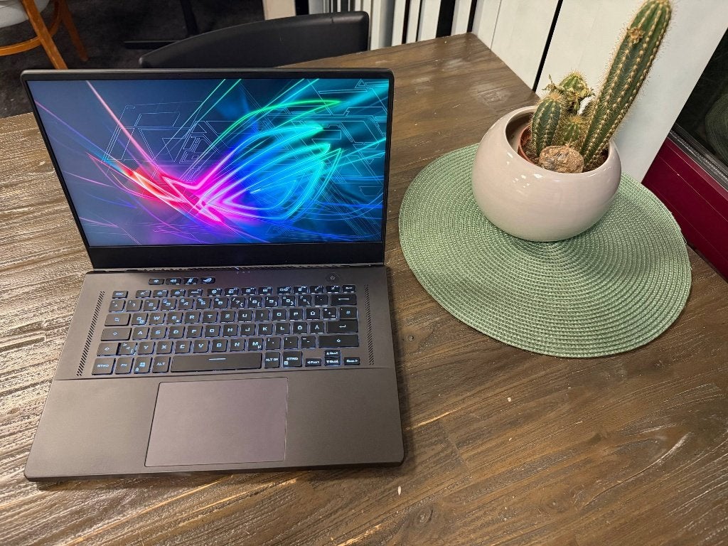 ASUS Rog Zephyrus G15, Computers en Software, Met videokaart, ASUS, Ophalen of Verzenden, Zo goed als nieuw