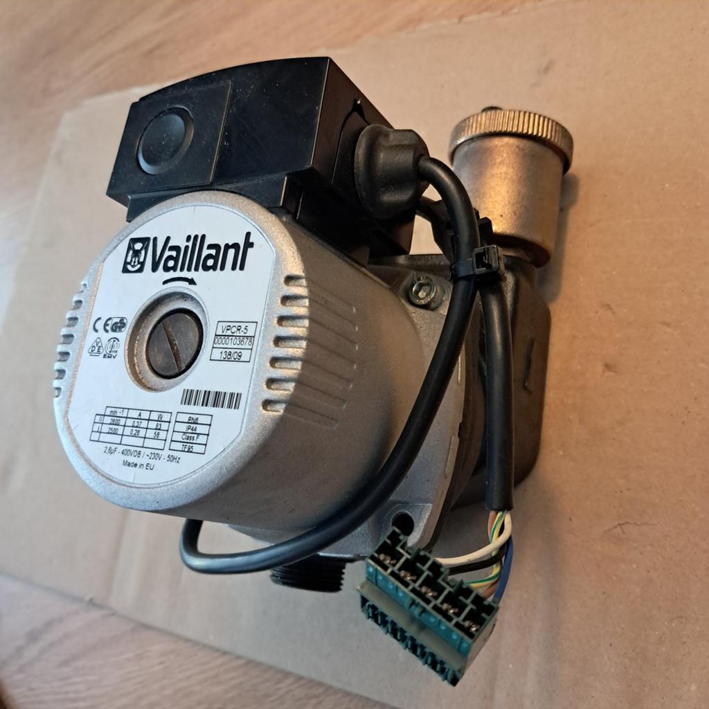 Vaillant hr solide vhr 24-28C pomp Type VPCR-5, Gebruikt, Minder dan 30 cm, Cv-ketel of Combi-ketel, Minder dan 60 cm