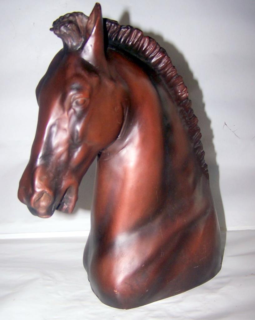 Prachtig beeld paardenhoofd. H.27 cm. Nieuwstaat., Antiek en Kunst, Art deco, Ophalen of Verzenden, 20 - 50 cm, Beeld