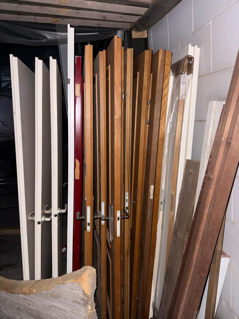Gratis binnendeuren, 75 tot 150 cm, Deurkozijn, Ophalen of Verzenden, 150 tot 225 cm