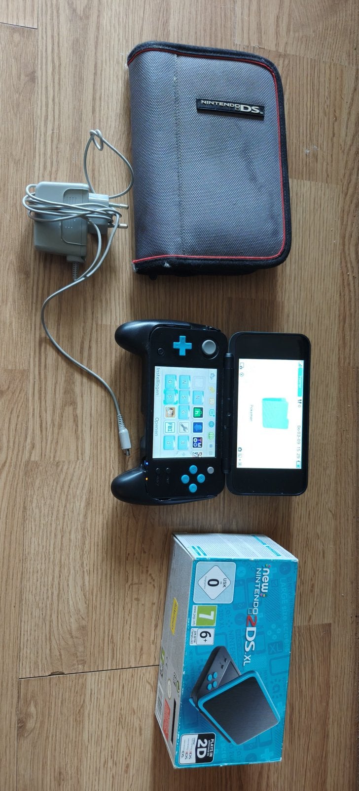 Nintendo 2ds XL met 128g micro sd, Spelcomputers en Games, Spelcomputers | Nintendo 2DS en 3DS, Ophalen of Verzenden, Gebruikt