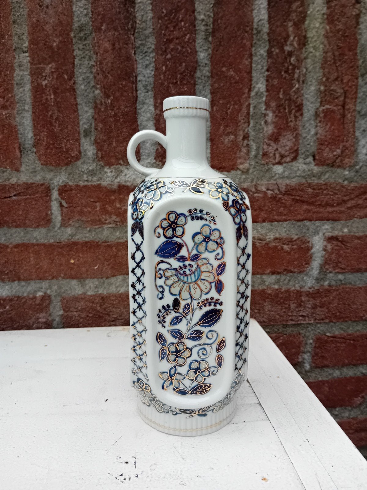 Russische Vintage porseleinen fles ,bloemmotief met goud., Ophalen of Verzenden