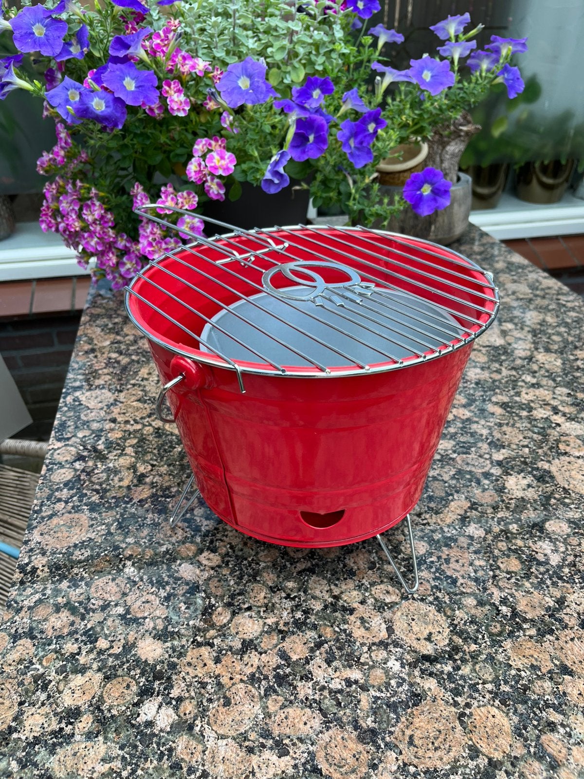 Kleine BBQ, Tuin en Terras, Houtskoolbarbecues, Ophalen of Verzenden, Nieuw