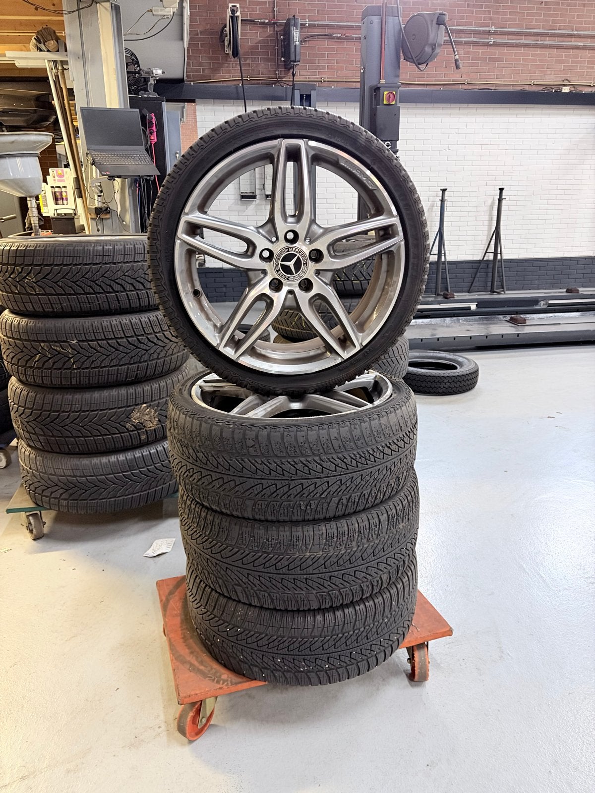 Mercedes-Benz AMG 18 inch velgen, Auto-onderdelen, Ophalen, 18 inch, Gebruikt, Banden en Velgen