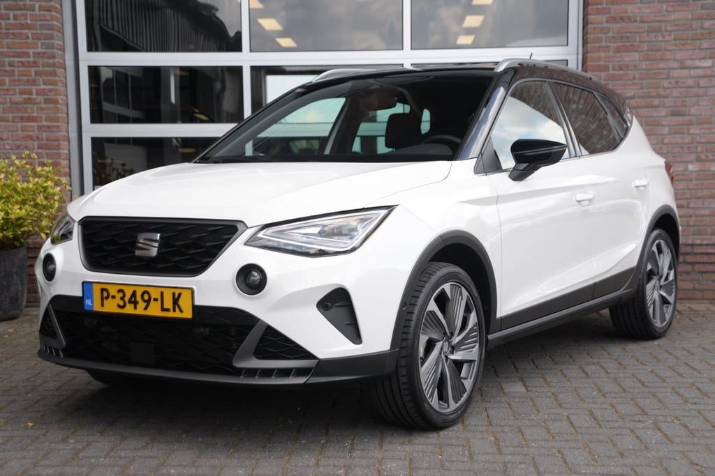 Seat Arona 1.0 TSI FR Business Intense | Camera | Carplay |, Auto's, Seat, Bedrijf, 3 cilinders, Parkeersensor, 1100 kg