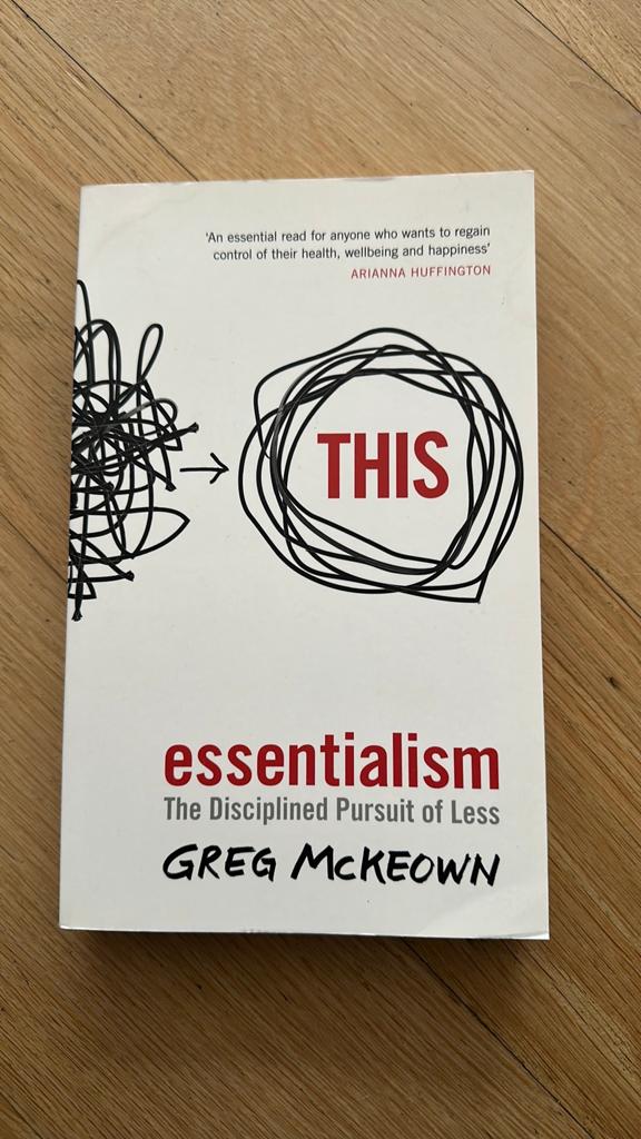 Essentialism: The Disciplined Pursuit of Less – Greg McKeown, Ophalen of Verzenden, Zo goed als nieuw, Amerika