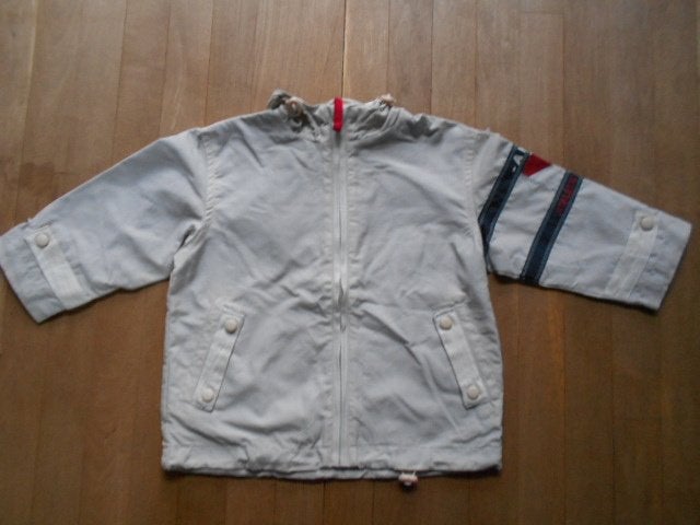 Akmo zomerjas mt 92 (nieuw) met capuchon, Jongen of Meisje, Nieuw, Ophalen of Verzenden, Akmo