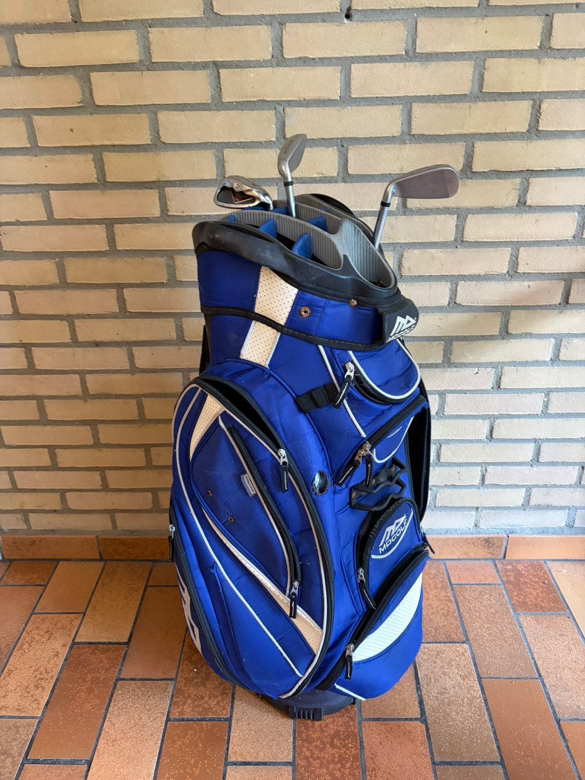 Vintage blauw zwarte MD golftas met 3 clubs, Ophalen, Gebruikt, Tas, Overige merken