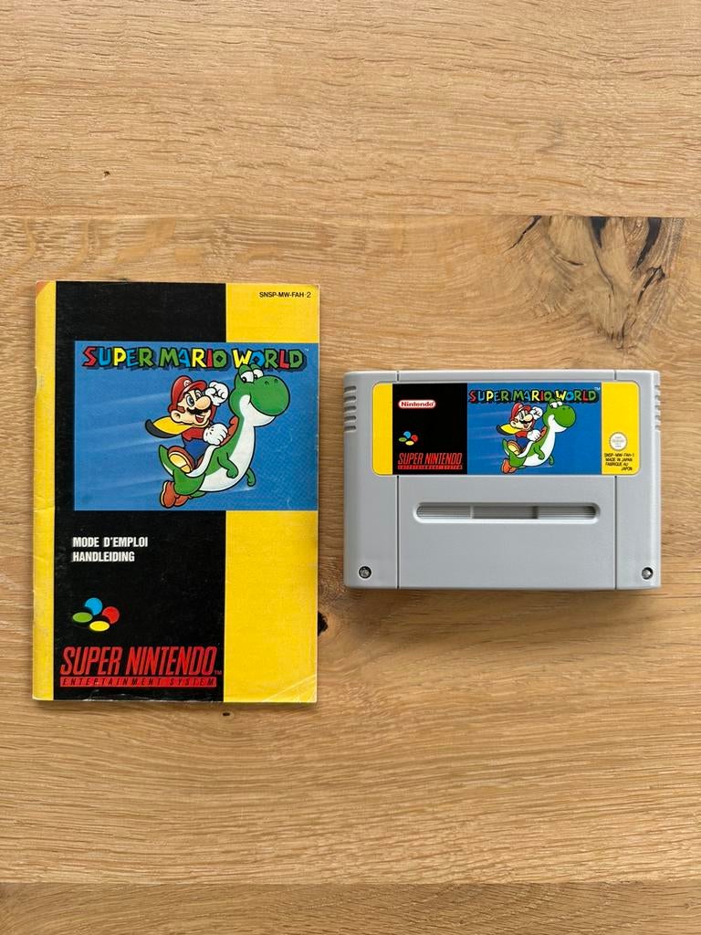 Super Mario World - SNES game incl. boekje, 1 speler, Ophalen of Verzenden, Zo goed als nieuw, Vanaf 3 jaar