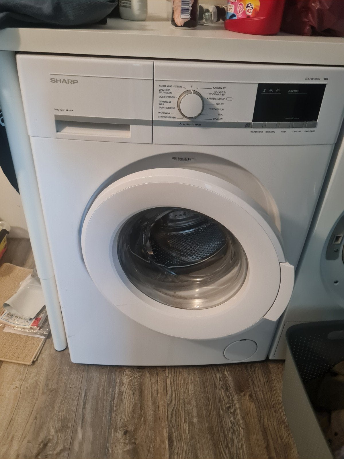 Sharp wasmachine, Witgoed en Apparatuur, Wasmachines, 6 tot 8 kg, Ophalen, 1200 tot 1600 toeren, 85 tot 90 cm