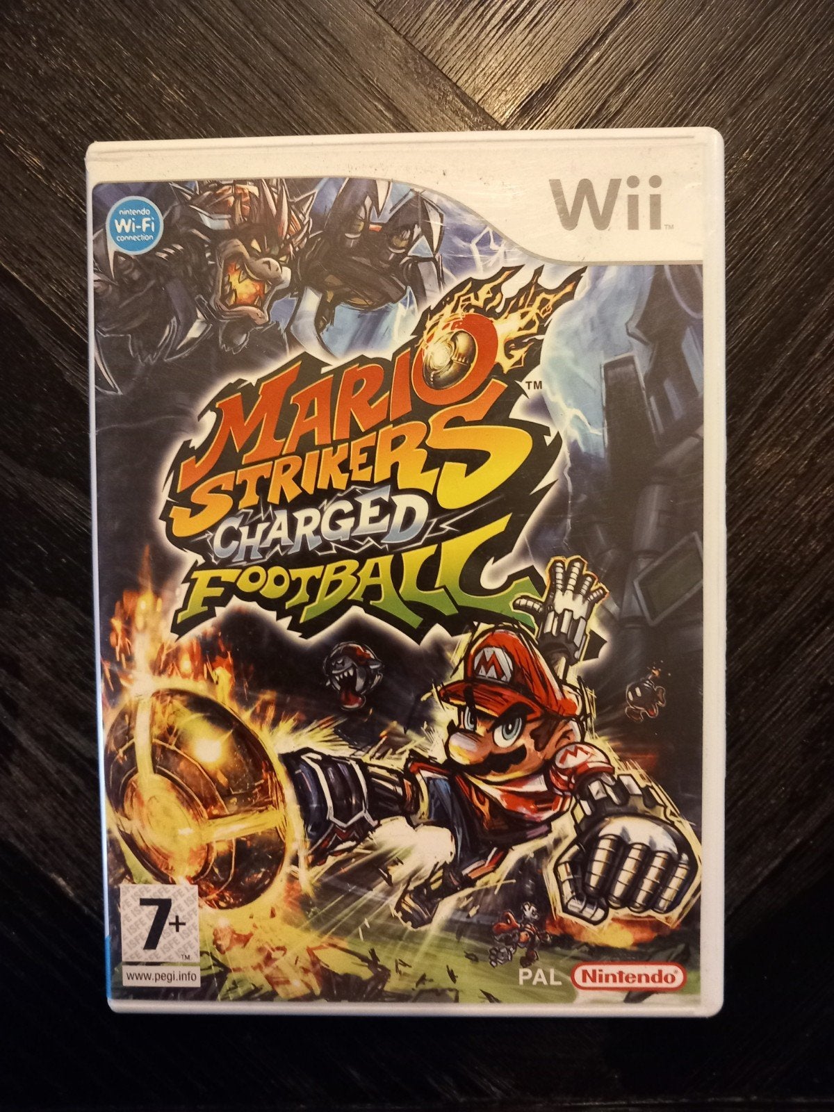 Mario Strikers Charged Football - Nintendo Wii, Nintendo, Gebruikt, Nintendo of Europe GmbH, Herriotstrasse 4, 60528 Frankfurt am Main, Duitsland
