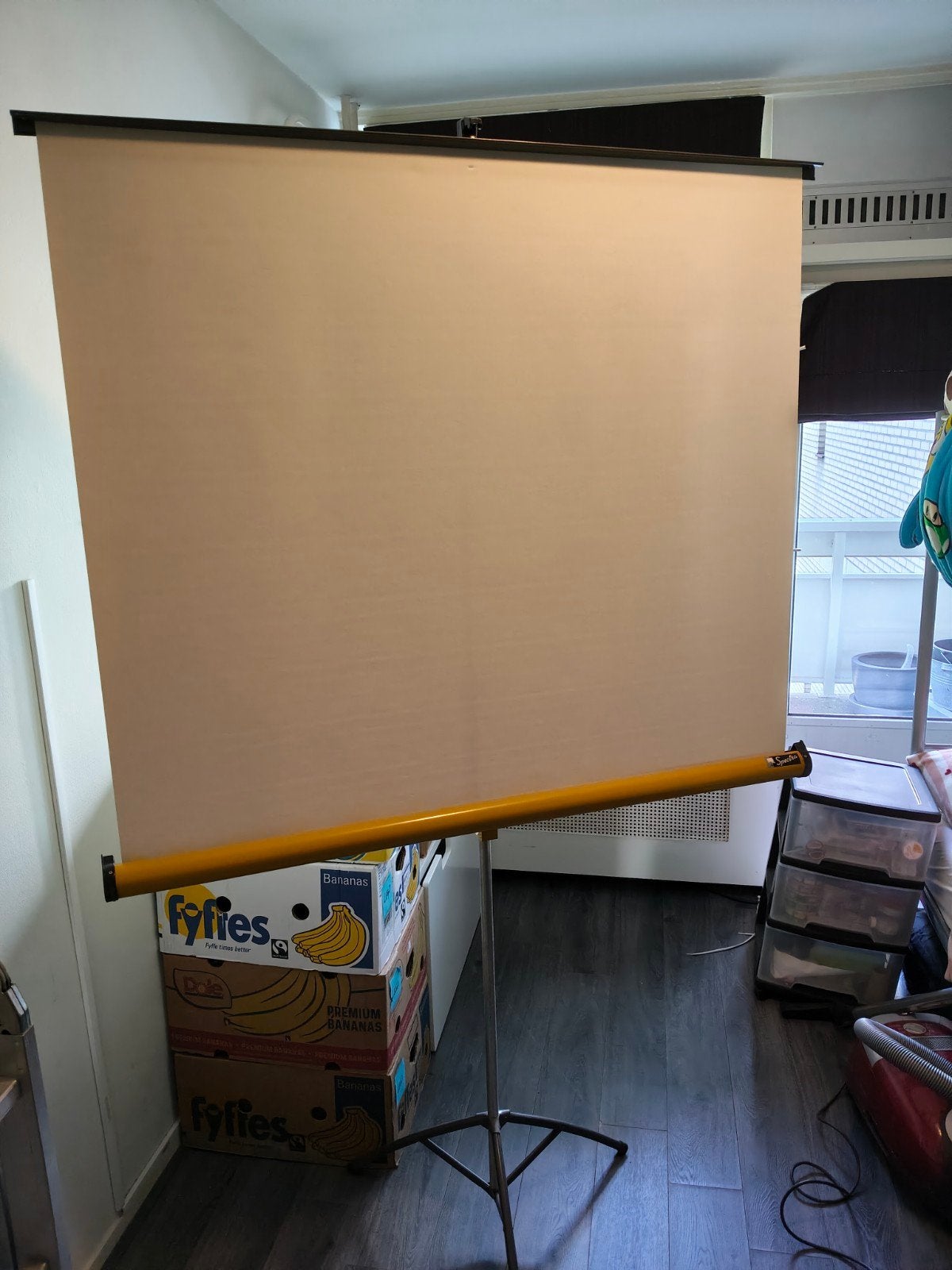 Spectra Projectiescherm op statief - 125x125 cm, Ophalen, Handmatig, Gebruikt