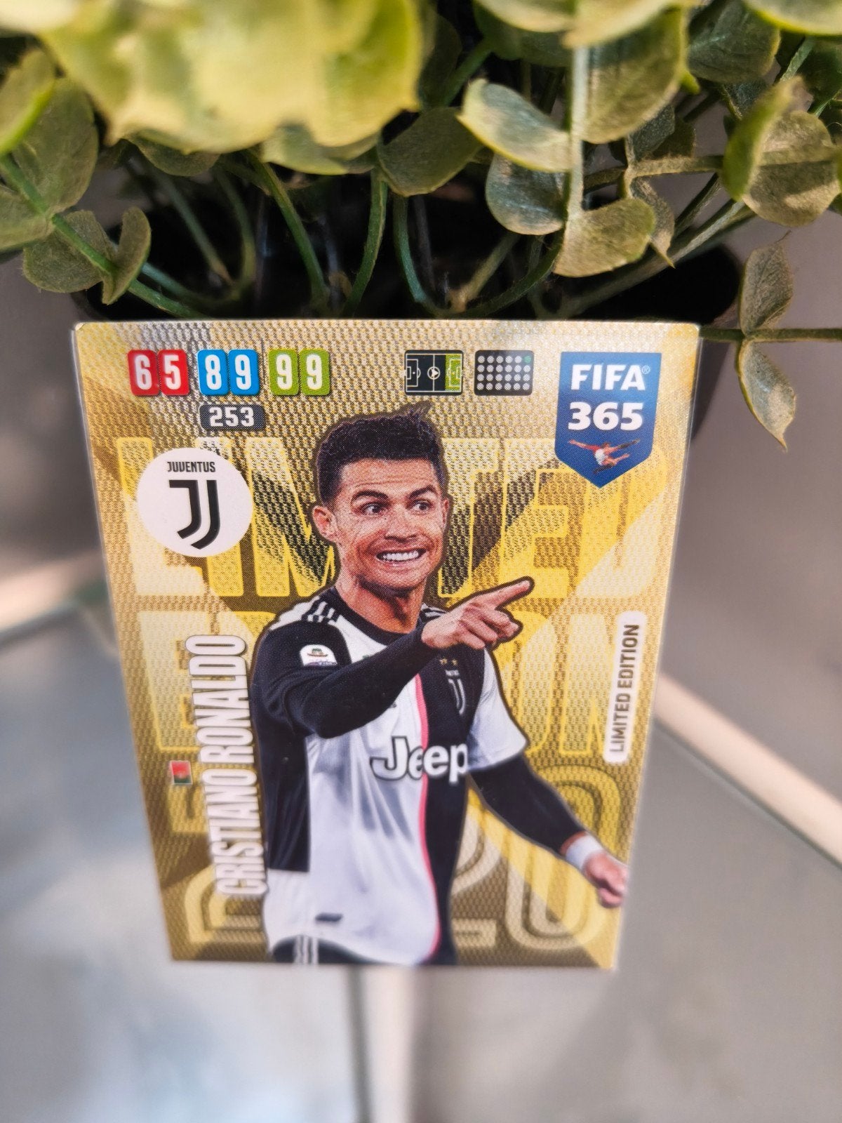 Cristiano Ronaldo Limited Edition Juventus, Ophalen of Verzenden, Zo goed als nieuw