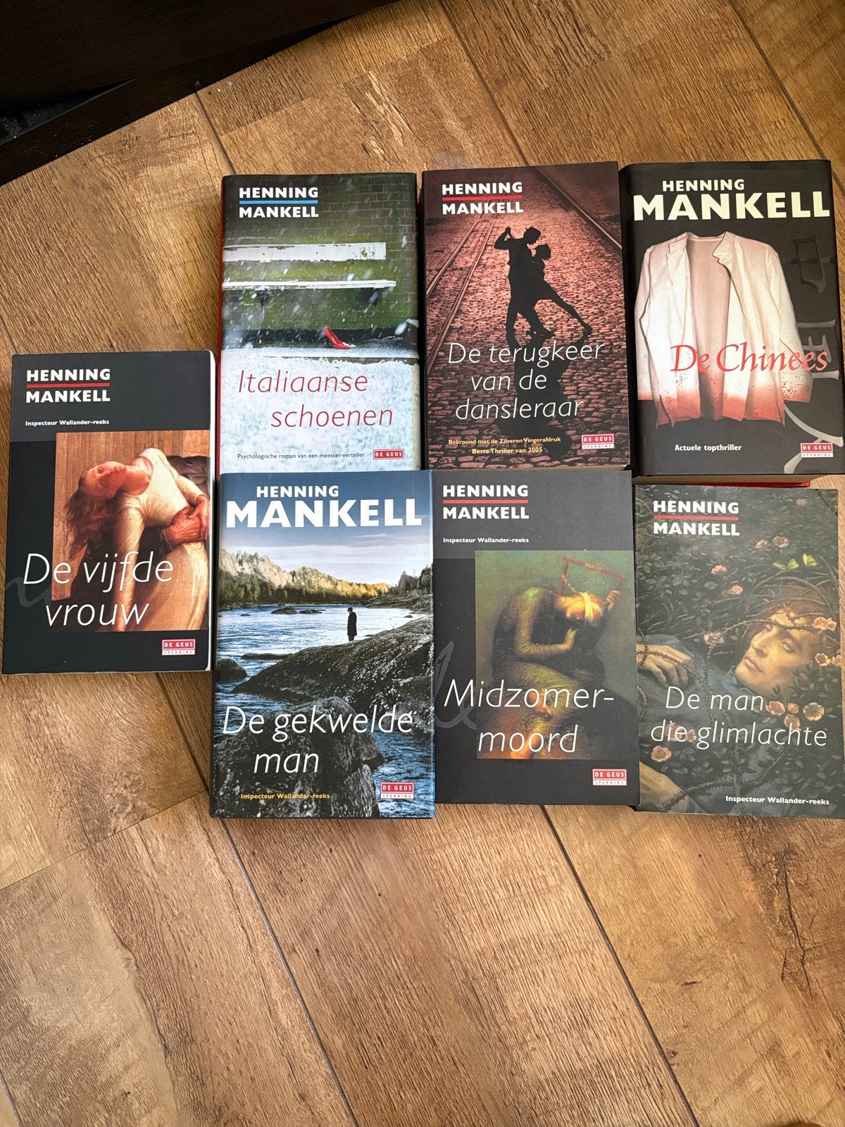 7 Henning Mankell boeken - Wallander reeks en meer, Ophalen of Verzenden, Gelezen, Scandinavië