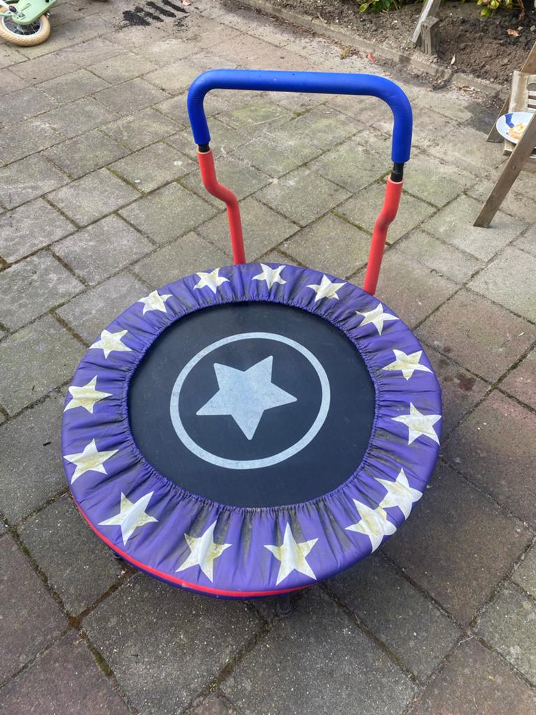 Kinder trampoline 1 meter met handvat - Sterren design, Kinderen en Baby's, Ophalen, Gebruikt