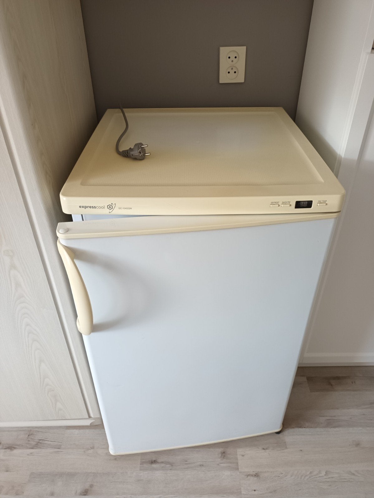 diepvries tafelmodel, Witgoed en Apparatuur, Vriezers en Diepvrieskisten, Ophalen, Gebruikt, Minder dan 60 cm, 85 tot 120 cm