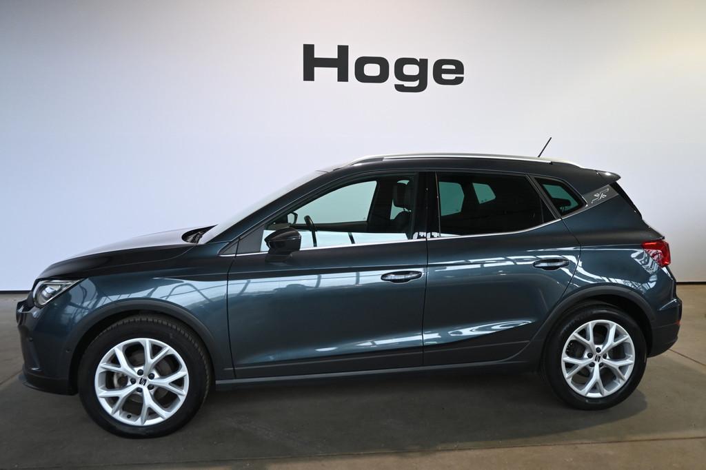 SEAT Arona 1.0 TSI FR Business Intense Clima Navigatie Carpl, Stof, Gebruikt, Met garantie (alle), Parkeercamera
