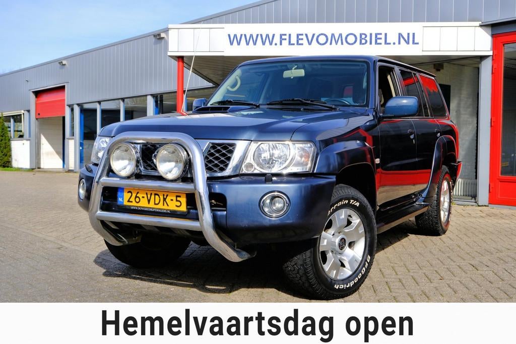 Nissan Patrol GR 3.0 Di AWD VAN 5-Deurs Comf. Plus Navi|Clim, Stof, Gebruikt, 2953 cc, 4 cilinders