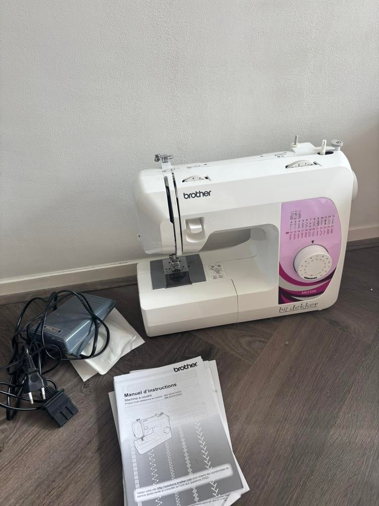 Brother naaimachine, Ophalen of Verzenden, Zo goed als nieuw, Naaimachine, Brother