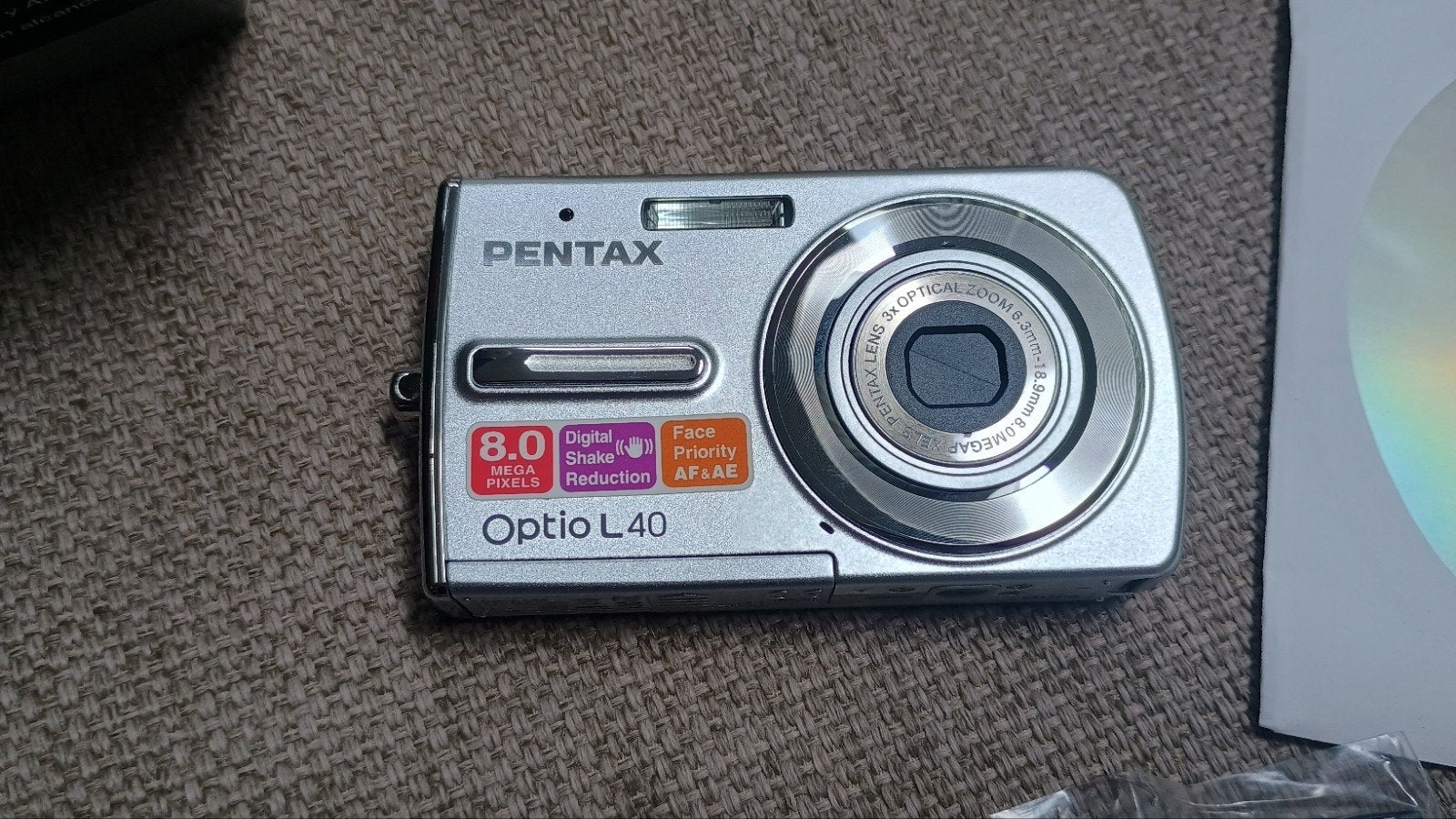 Pentax Optio L40 8MP vintage digitale camera in doos, 8 megapixels, Beeldstabilisatie, Ophalen of Verzenden, Compactcamera
