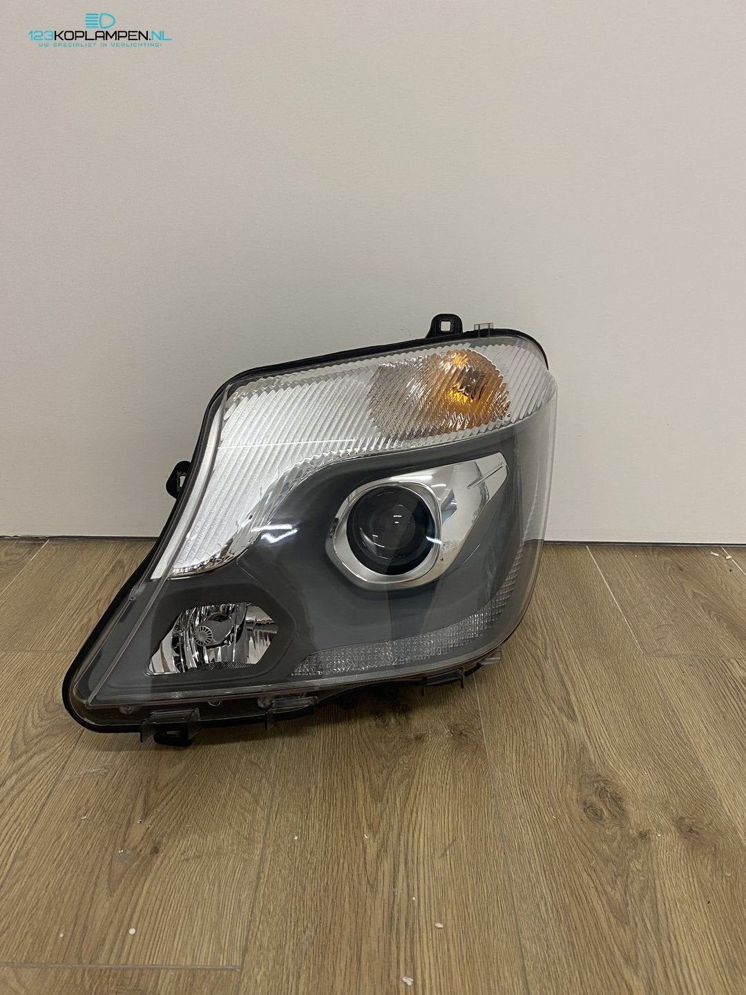 Mercedes Sprinter W906 facelift Xenon Led koplamp links, Gebruikt, -, Ophalen of Verzenden, -