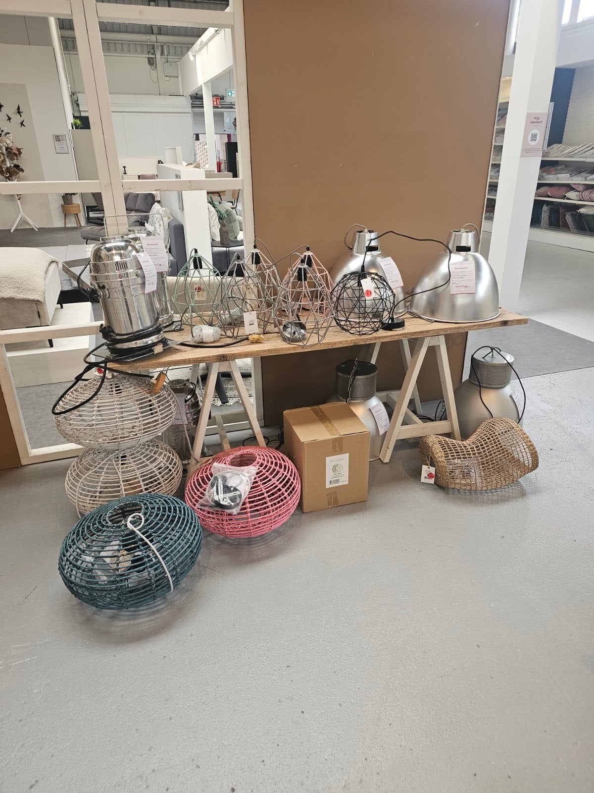 Showmodel outlet lampen, Ophalen, Zo goed als nieuw