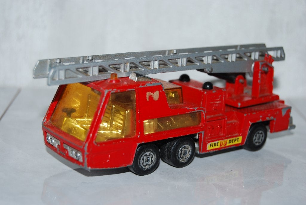 Matchbox SuperKings K-9 Fire Tender, Ophalen of Verzenden, Gebruikt, Bus of Vrachtwagen