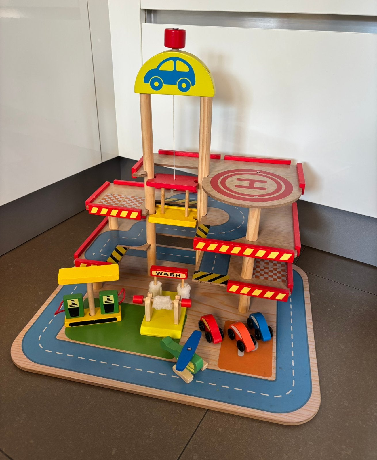 Houten auto parkeergarage autogarage met accessoires, Ophalen