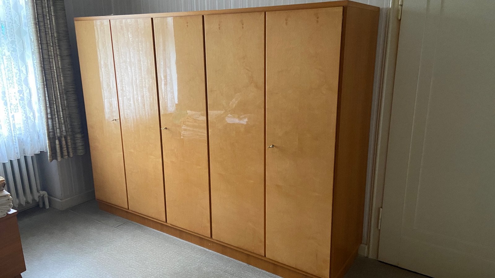 Grote kledingkast jaren 60, Huis en Inrichting, Kasten | Kledingkasten, Ophalen, Zo goed als nieuw, 50 tot 75 cm, 200 cm of meer