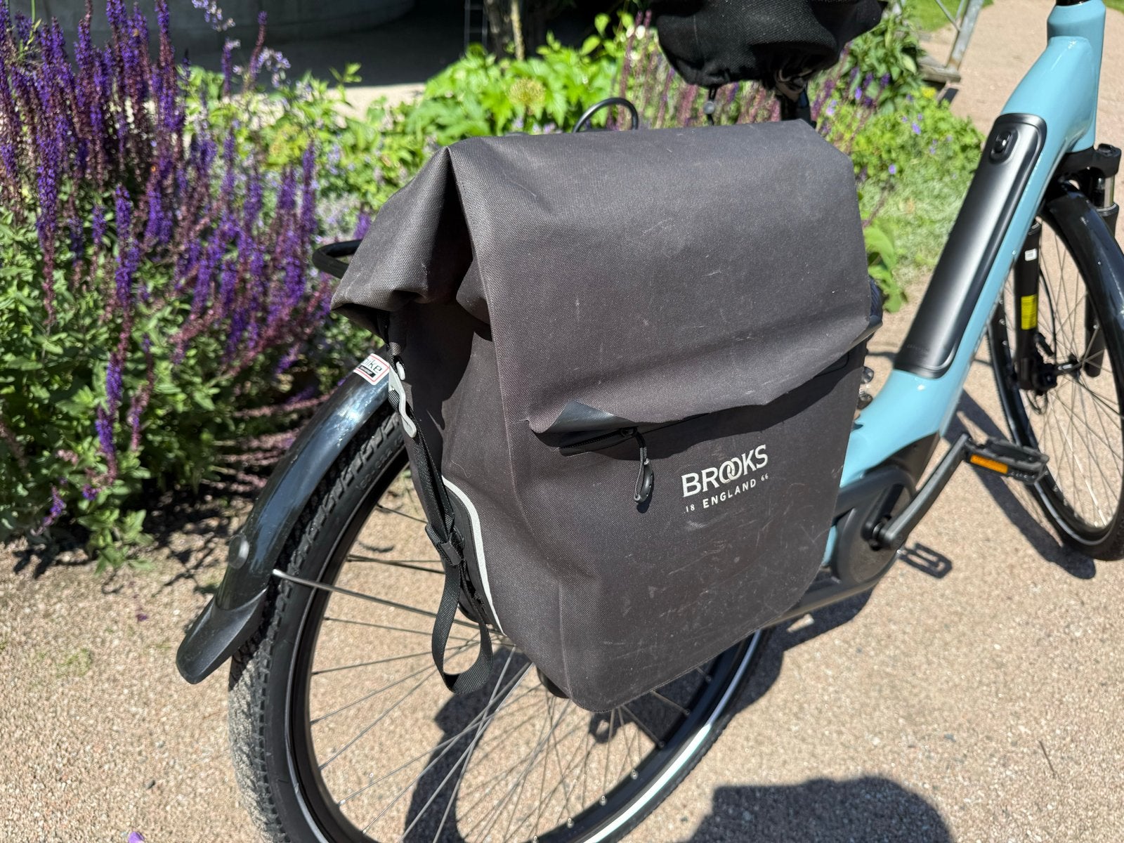 Brooks Scape Enkele Fietstas LARGE 18-22L - Zwart, Fietsen en Brommers, Fietsaccessoires | Fietstassen, Ophalen of Verzenden, Gebruikt