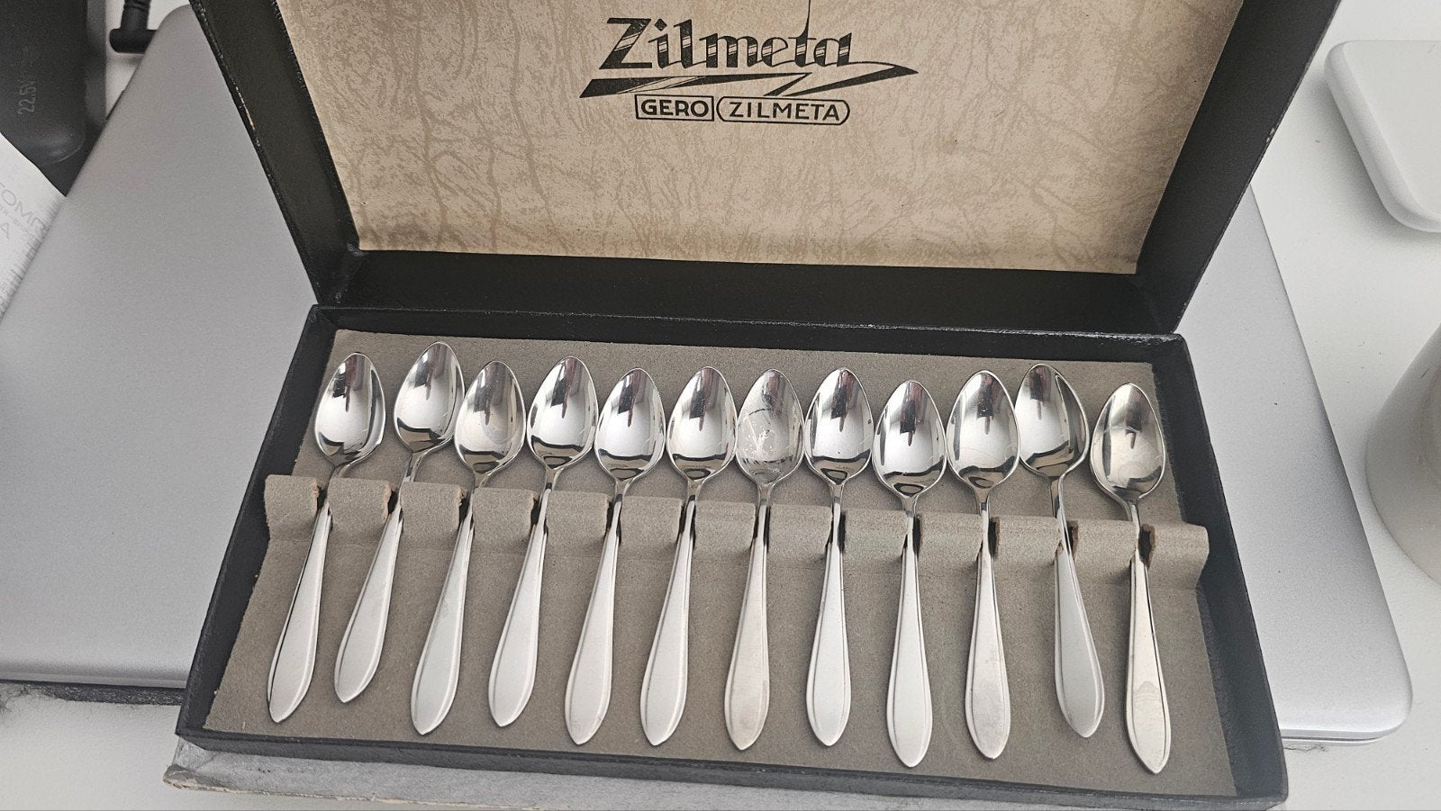 Gero Zilmeta lepeltjes - 12 stuks in originele doos, Antiek en Kunst, Ophalen of Verzenden