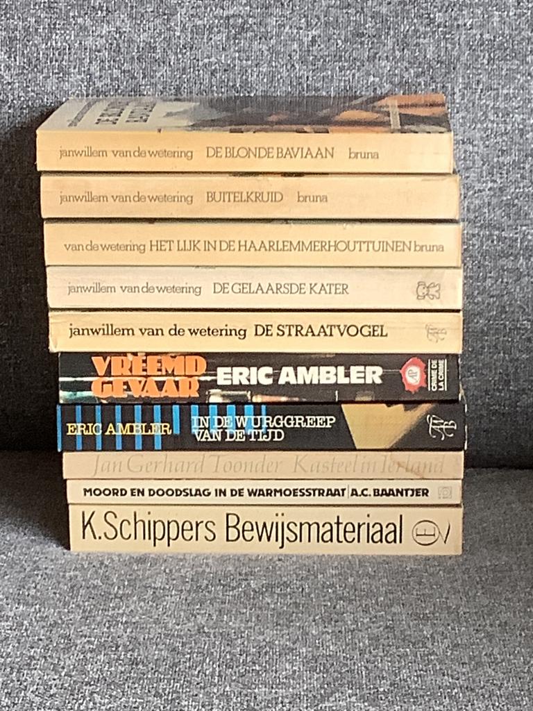 10 spannende boeken (paperback), Ophalen of Verzenden, Zo goed als nieuw, Nederland
