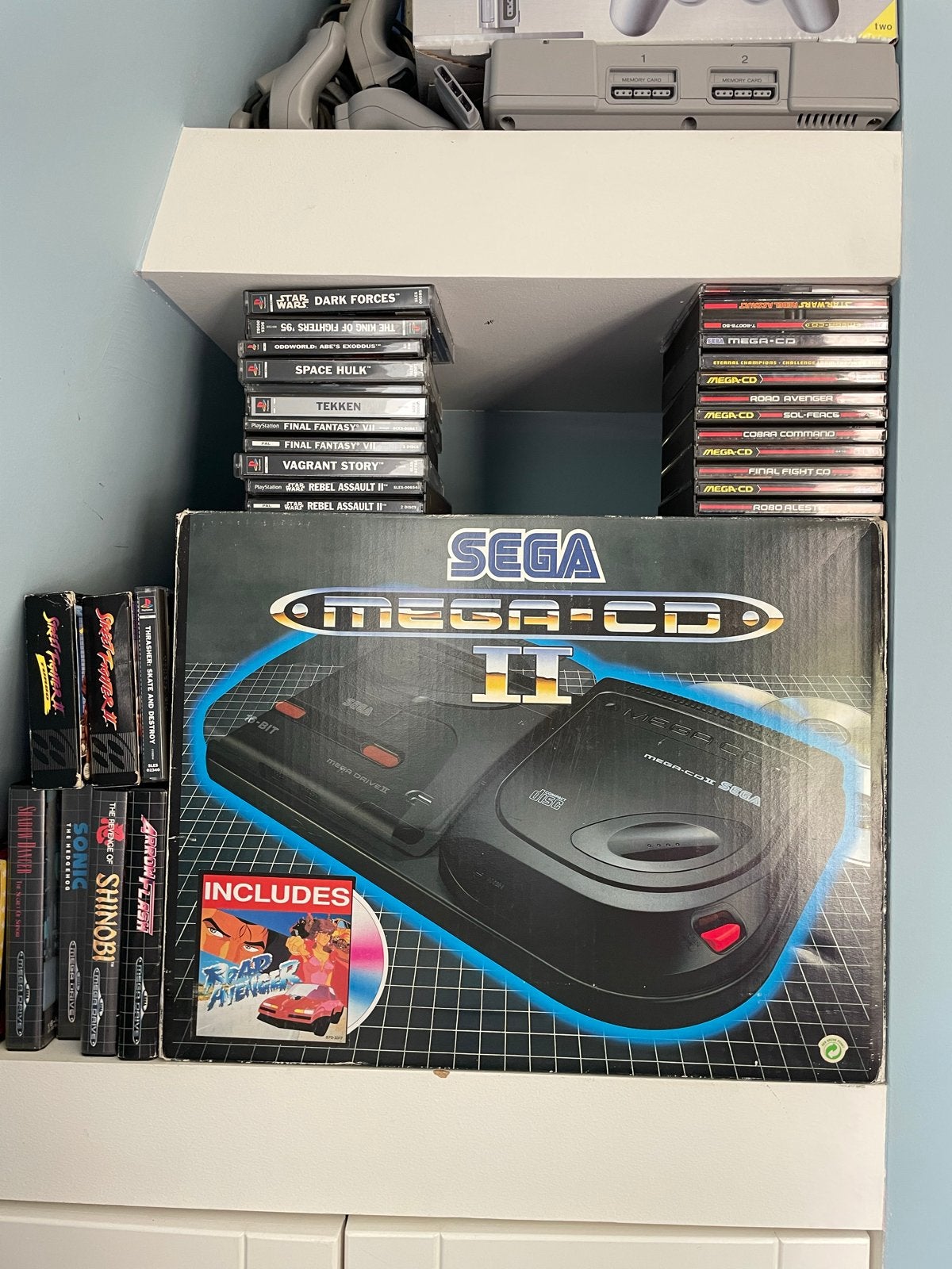 Sega Mega-CD II met PlayStation 1 en games, Ophalen of Verzenden, Gebruikt, Met 3 controllers of meer, Met games