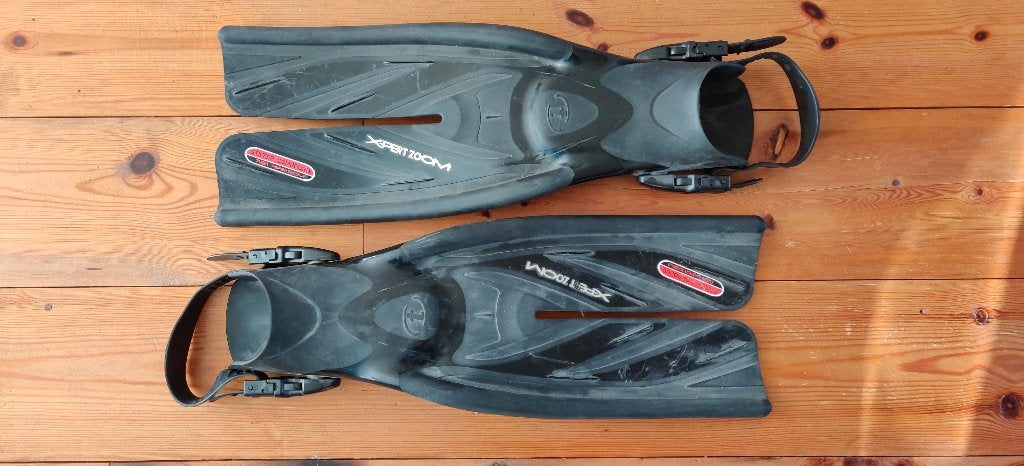 TUSA X-pert zoom split vinnen / € 100,- korting, Ophalen of Verzenden, Gebruikt, Zwem- of Duikvliezen