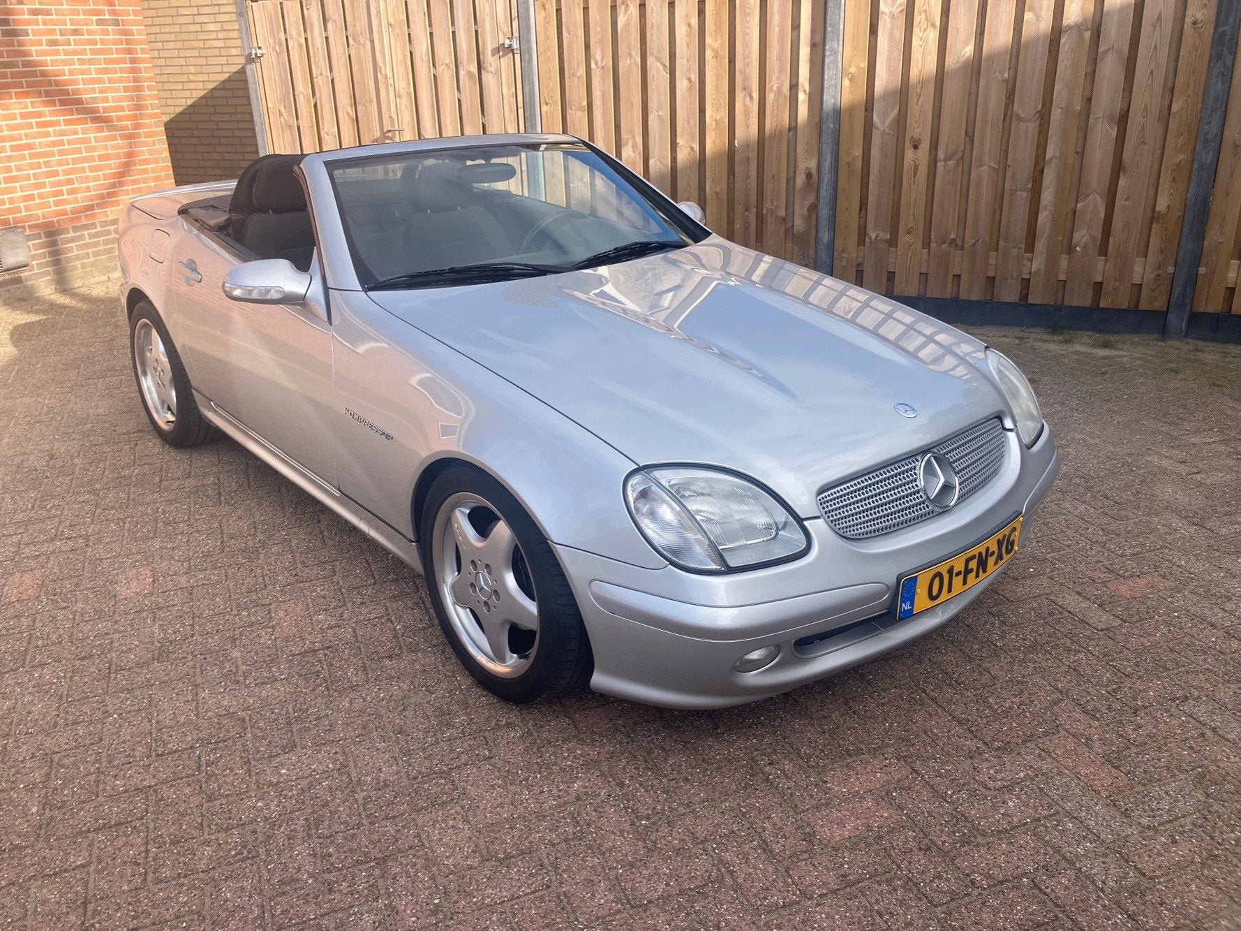 Mercedes-Benz SLK-klasse 200 K., Euro 2, 1998 cc, Gebruikt, Zwart