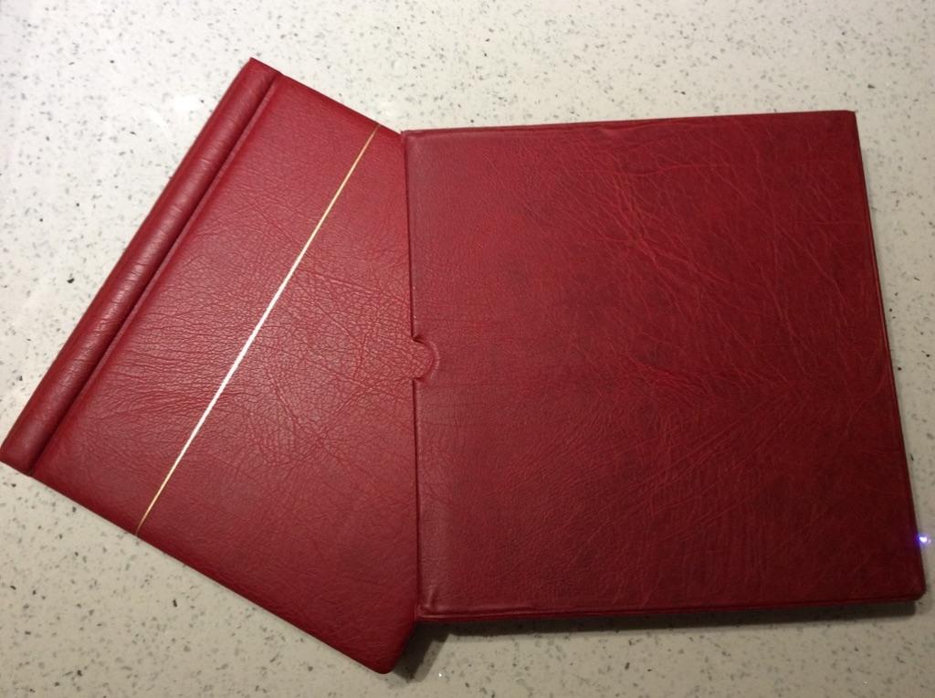 2e Hands Leuchtturm Voordrukalbums met bladen, Postzegels en Munten, Postzegels | Toebehoren, Verzenden, Verzamelalbum