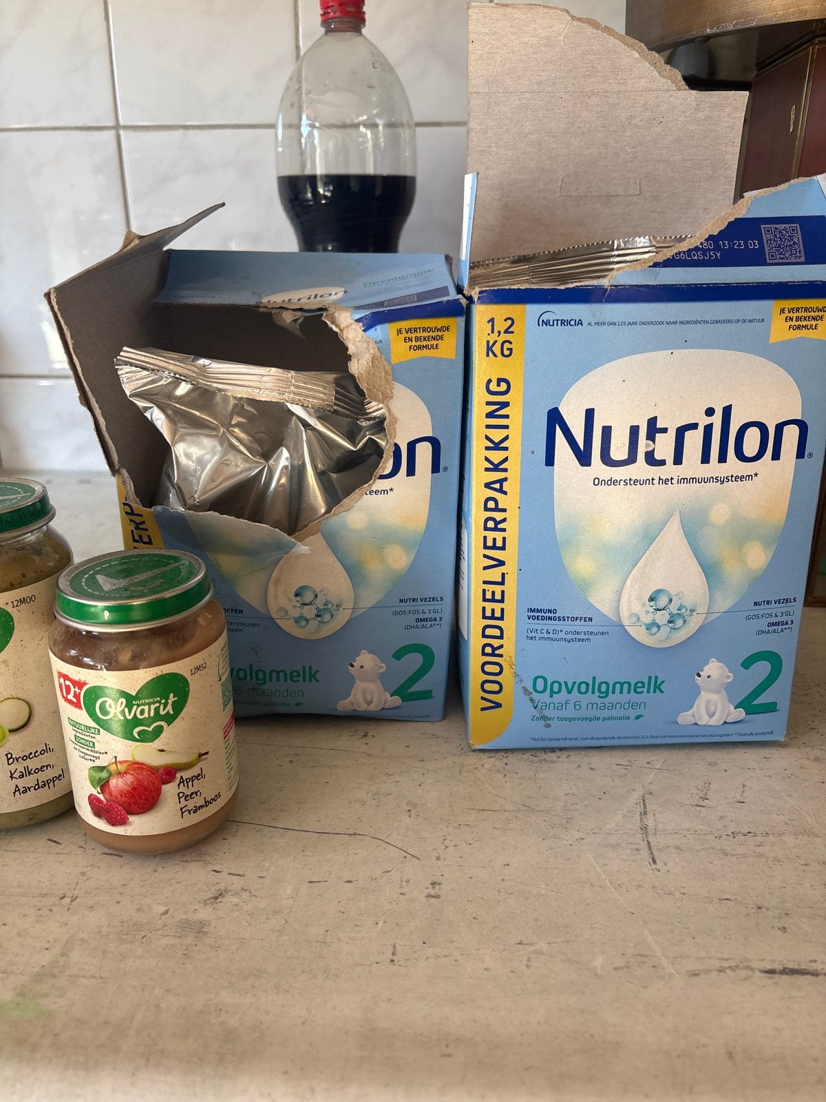 Nutrilon opvolgmelk en Olvarit babyvoeding, Ophalen of Verzenden, Gebruikt, Overige typen, Nutrilon