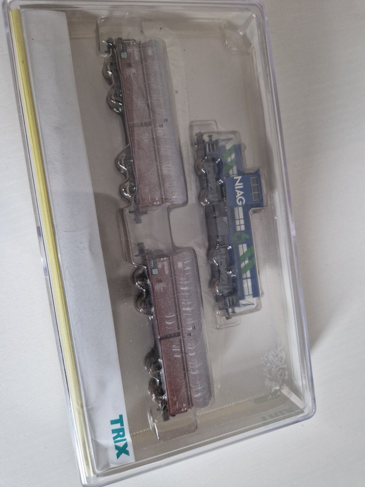 Minitrix Set Mak diesellok en 2 zelflossers ovp, Hobby en Vrije tijd, Treinset, Gelijkstroom, Trix, Nieuw