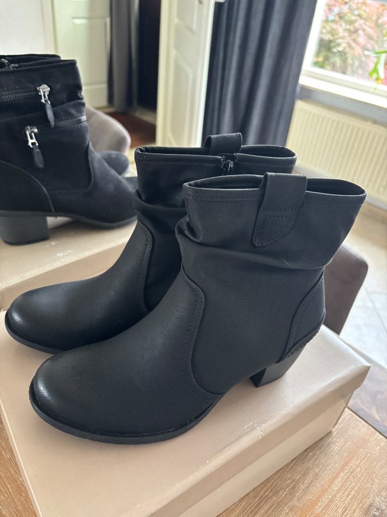 Laarsjes, Zwart, Lage of Enkellaarzen, Nieuw, Ophalen of Verzenden