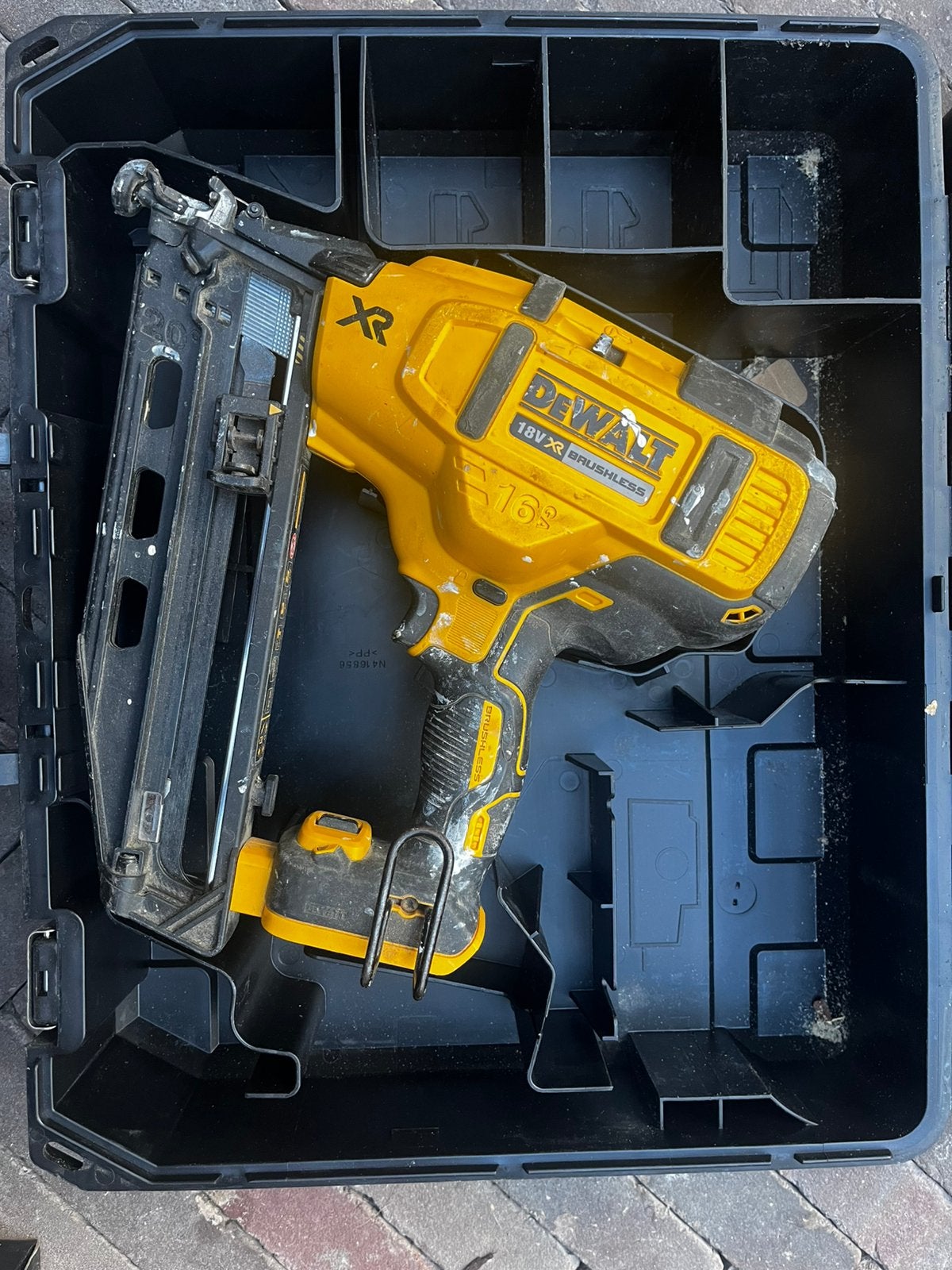 Dewalt DCN660 Tacker, Verzenden, Gebruikt