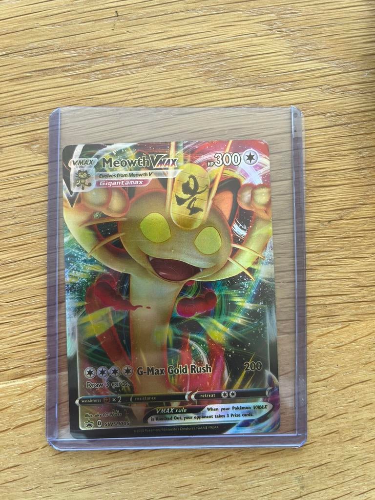 Pokémon Meowth VMAX – Promo SWSH005 – Holo kaart, Ophalen of Verzenden, Zo goed als nieuw