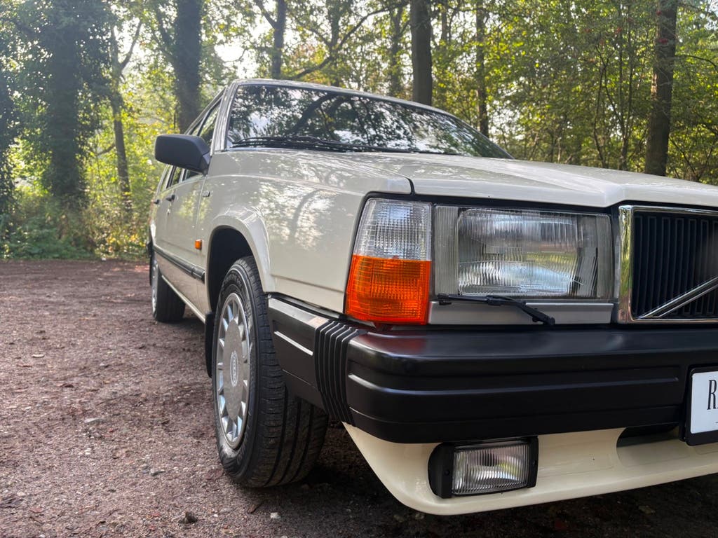 Volvo VOLVO 745-883 GI Slechts 54.000 km in perfecte staat, foto 10