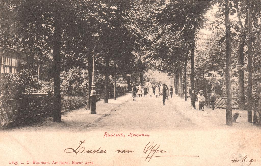Bussum, Huizerweg (1903) 127902, Verzamelen, Ansichtkaarten | Nederland, Ophalen of Verzenden, Voor 1920, Gelopen, Noord-Holland
