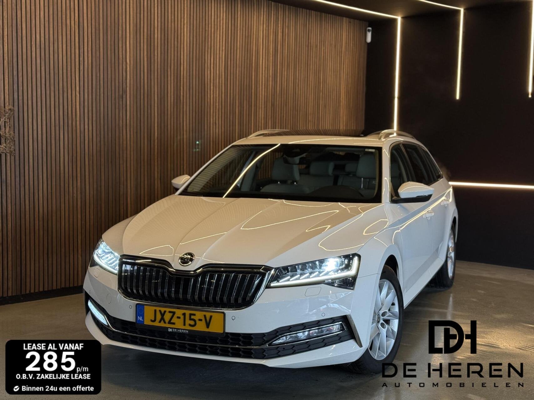 Skoda Superb Combi 1.4 TSI iV Business Edition Plus DealerO, Dealer onderhouden, Gebruikt, Wit, Leder